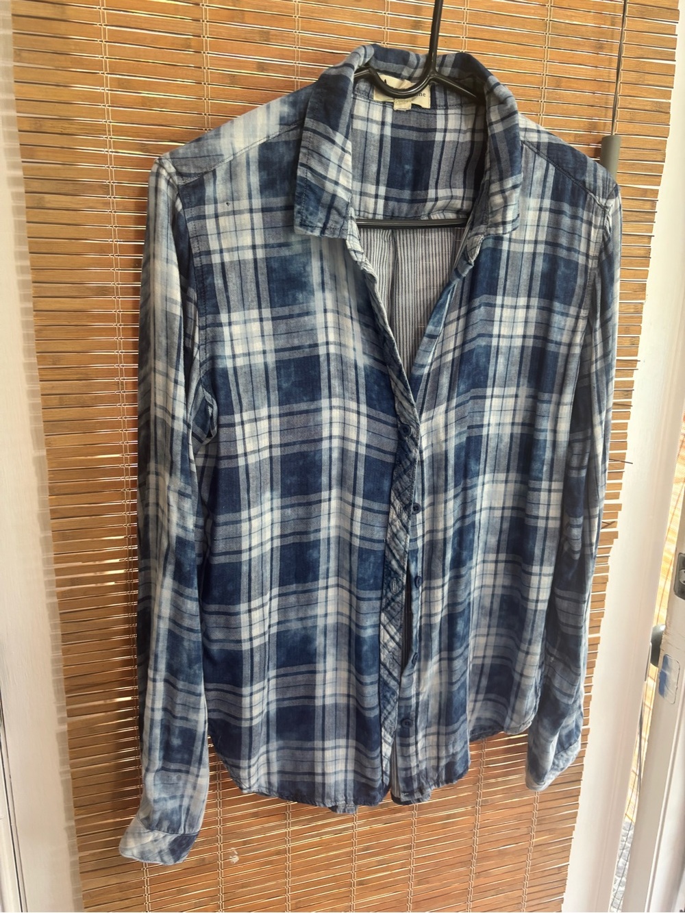 Cloth & Stone Anthropologie Medium Plaid Rayon Blend Button Down Shirt